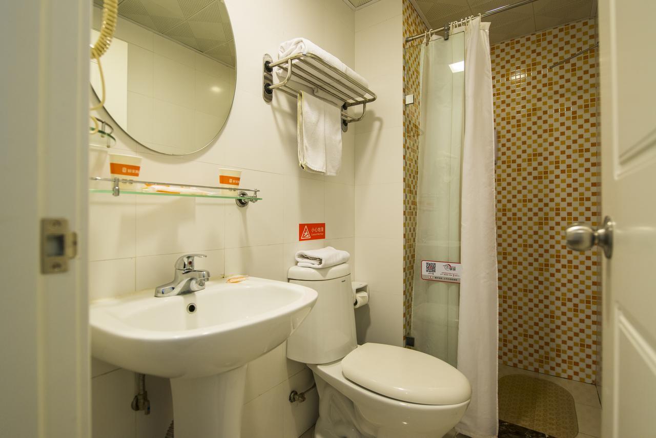 Home Inn Chengdu North Kehua Road Sichuan University Exterior photo